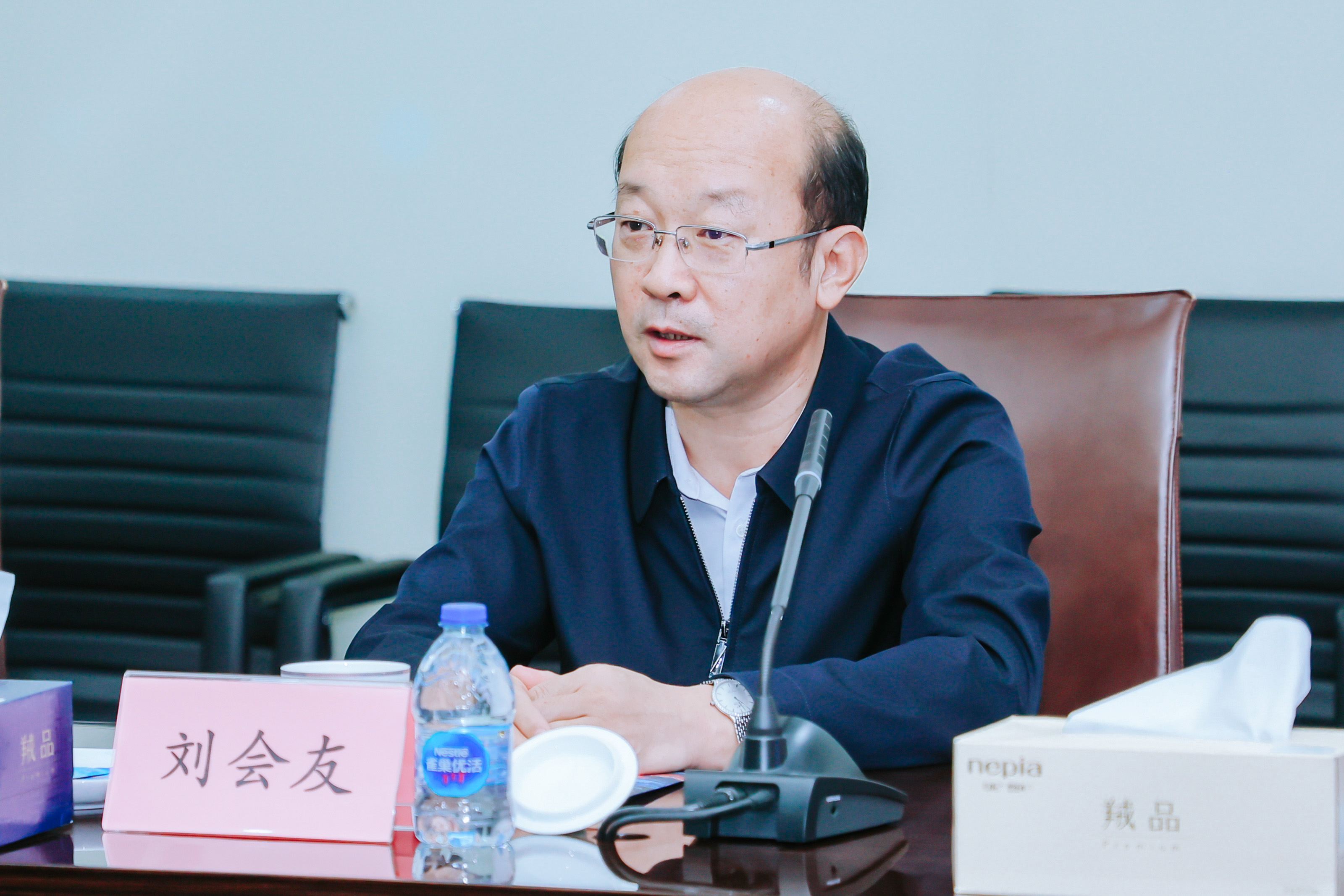 中国石化辅导刘会友、张建阔一行光临CQ9参观调查(图4)