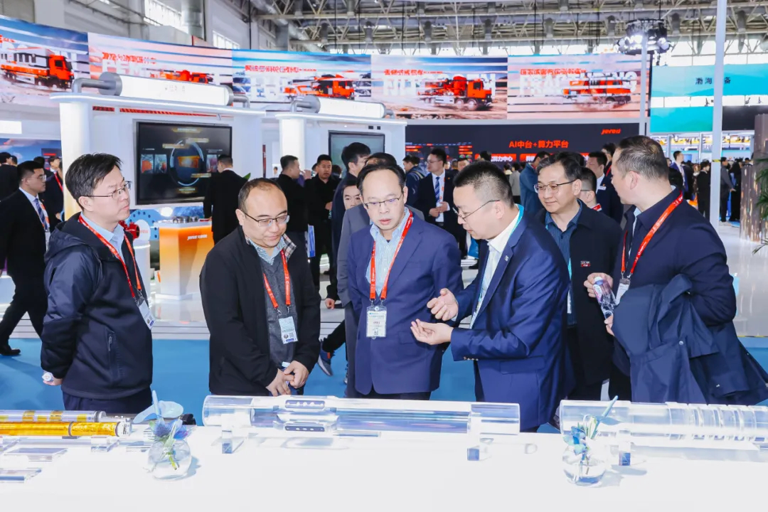 AI赋能、绿色将来｜CQ9盛装亮相北京cippe石油展(图14)